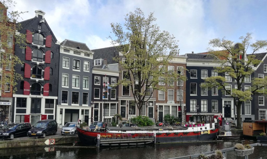 Amsterdam canal buildings